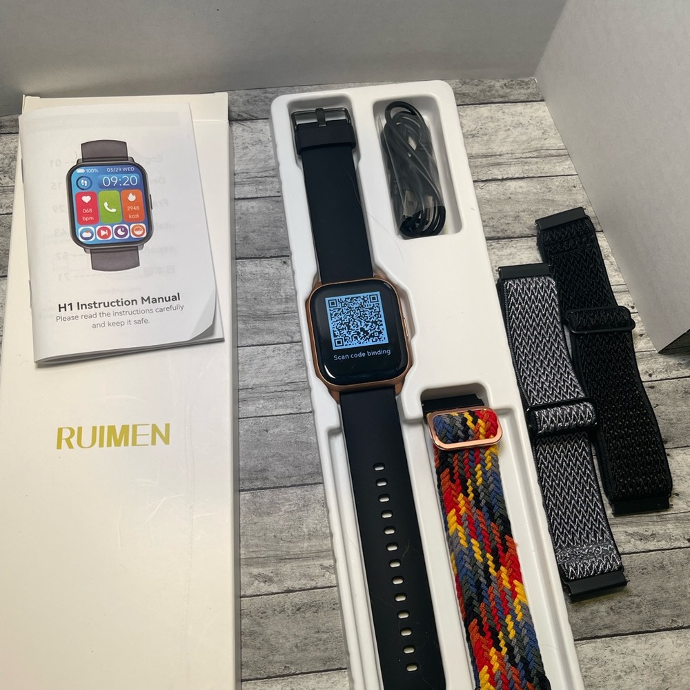 Ruimen Smartwatch With Interchangeable Bands - image 5